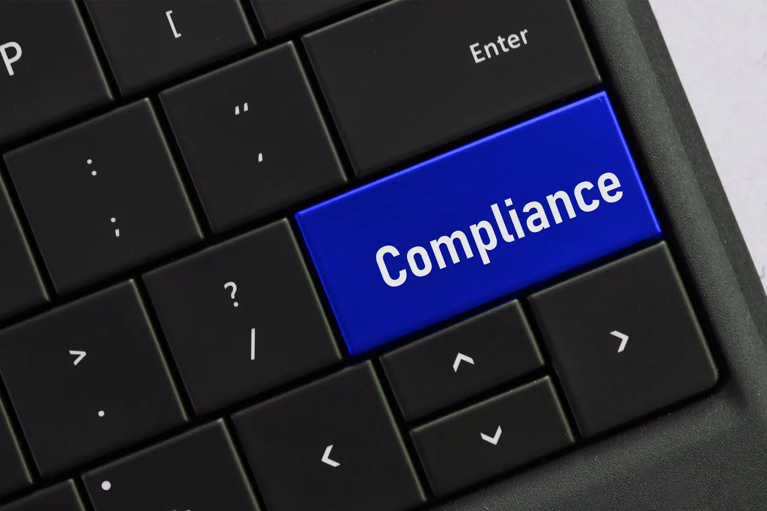Social Media Compliance: zgodność z regulacjami prawnymi w komunikacji online
